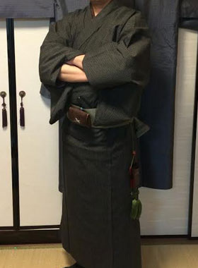 �j�����p