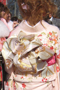 �U���̌��юp�̉摜